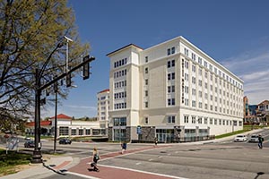 Cottonwood Commercial Biz Buy and Sell Building